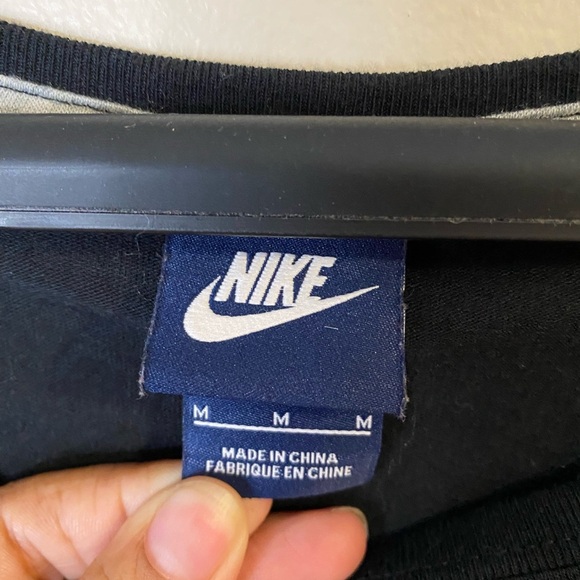 Nike Black Shirt with Neon Swoosh Logo size medium - Picture 3 of 7